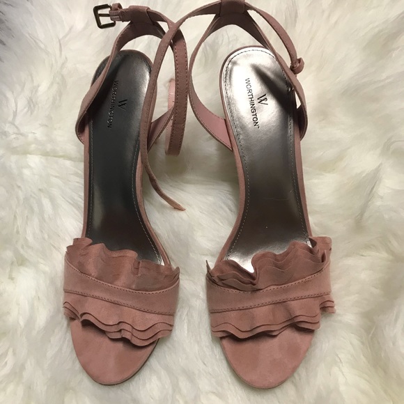 Worthington Heels - Picture 1 of 4